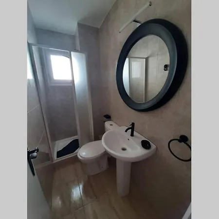 Al Lado De Playa: Bonito Apartamento, Wifi *